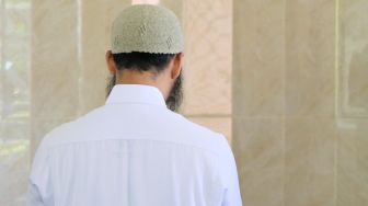 Shalat Khusuk itu Mudah, Ini Panduan dari Imam Al-Ghazali