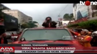 Viral Wanita Bermasker Bagi-bagi Uang di Kulonprogo, Terinspirasi Jokowi