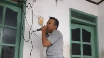 Kocak, Kata-kata Marbot Ini Bisa Bikin Warga Kaget Waktu Bangun Sahur