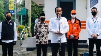 Soroti Harga Bawang Merah dan Gula, Jokowi: Ini Dilihat Masalahnya Dimana?