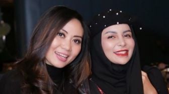 Mantap Berhijab, Five Vi: Aku Nggak Jilboobs!