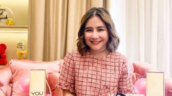 Lebaran, Prilly Latuconsina Tak Terima Tamu di Rumahnya