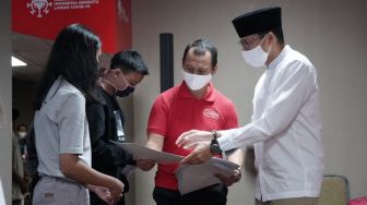 KAHMIPreneur Salurkan Beasiswa untuk Pelajar Berjiwa Wirausaha