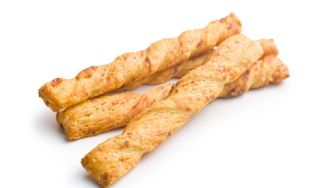 Cara Membuat Cheese Sticks Renyah, Untuk Camilan Lebaran