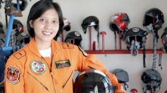 Kisah Letda Pnb Ajeng Tresna, Pilot Tempur Cantik Captain Marvel Indonesia