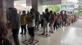 Ada Karyawan Positif Corona Rapid Test, Ramayana Gresik Justru Makin Ramai