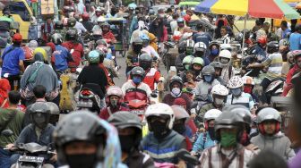 Padatnya Pasar Tradisional di Kota Bogor saat PSBB