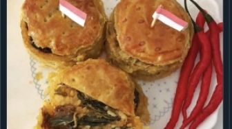 Bikin Warganet Melongo, Muncul Variasi Nasi Padang dalam Bentuk Kue Pie