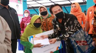 Sekitar 44 Ribu KK Terdampak Covid-19 di Sidoarjo Terima BST