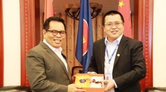 Di Tengah Pandemi Corona, China Tawarkan Proyek Infrastruktur di Indonesia