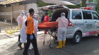 Suprat Meninggal di  Trotoar depan Apotek, Warga Tak Berani Mendekat