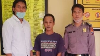 Terangsang Korban Tiduran di Sofa, Wahyu Gagal Ngecat dan Cabuli Anak Orang