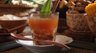 Wedang Bajigur, Minuman Tradisional Primadona di Ponorogo