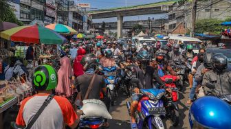 Tak Pakai Masker Saat Belanja di Pasar Jakarta, Pengunjung Siap-siap Diusir