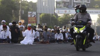 Satu Keluarga di Bekasi Positif Corona Habis Sholat Ied Berjamaah di Masjid