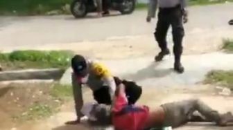 Bertugas Pantau Orang Mudik, 2 Polisi di Aceh Aniaya Pria Paruh Baya