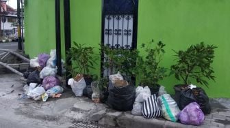 Warga Buang Sampah Sembarangan di Pekanbaru Kena Denda Rp5 Juta