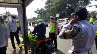 Rabu Pagi, 9 Pengendara Ditolak Masuk Jakarta