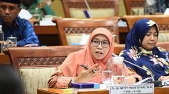 DPR Nilai, Penerapan New Normal Teburu-buru