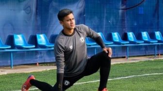 Kiper Muda Bali United Ternyata Pernah Jadi Striker Dadakan dan Cetak Gol