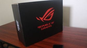 Unboxing Laptop ROG Strix G531GT