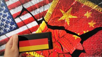 Cina Ancam Balas AS, Jerman Tawarkan Mediasi