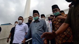 Cegah Corona, Jusuf Kalla Anjurkan Salat Idul Adha di Lapangan Terbuka