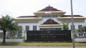 Gedung DPRD Banten Ditutup, 1 Anggota Dewan dan 2 Staf Positif Corona
