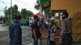 Masjid Agung Kulon Progo Selenggarakan Salat Jumat, Jemaah Terharu