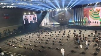 Viral! Potret Baeksang Arts Awards 2020 yang Digelar di Tengah Pandemi