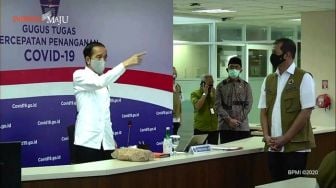 CEK FAKTA: Benarkah Ayah Jokowi Widjiatno Notomihardjo Anggota PKI?
