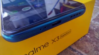 realme x3 headset