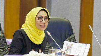 DPR Menilai, Kebijakan Belajar dari Rumah Nomorsatukan Keselamatan Siswa