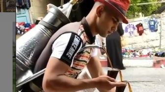 Barista Street Masa Pandemi, Warganet: Solusi Ngopi Gak Perlu ke Kafe