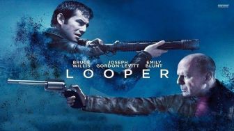 Sinopsis Film Looper, Bruce Willis Jadi Pembunuh Bayaran