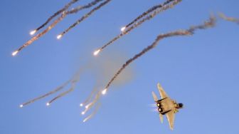 Israel Kerahkan Jet Tempur, Bombardir Dua Lokasi di Jalur Gaza