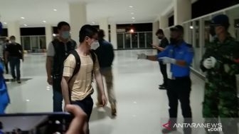Masih Pandemi Covid-19, 156 TKA China Tiba di Bandara Haluoleo Kendari