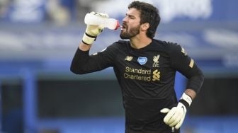 5 Top Bola Sepekan: Penampilan Baru Alisson Becker Bikin Pangling