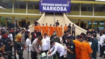 Polda Riau Musnahkan 34 Kilogram Sabu, Kapolda: Narkoba Biang Kejahatan
