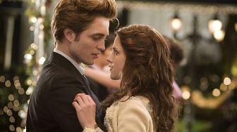 Tertunda 12 Tahun, Prekuel Twilight Akhirnya Akan Dirilis Agustus Nanti