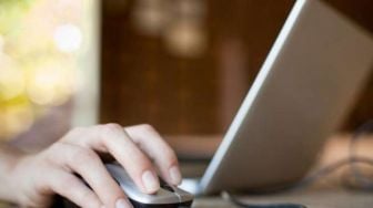 Curhat Bayar Tagihan Indihome Melebihi Paket, Netizen Ini Malah Bikin Emosi