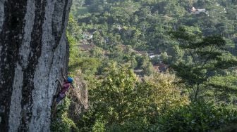 Malam Natal dan Tahun Baru, Gunung Api Purba Nglanggeran Ditutup