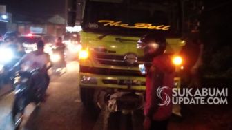 Kronologi Pemotor di Sukabumi Masuk Kolong Truk dan Tewas