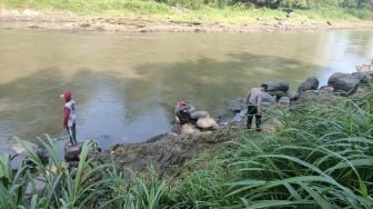 DUAARR! Bom Meledak di Blitar, Tangan Bambang Putus dan Hancur Kena Ledakan