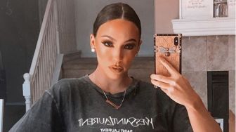 Terobsesi Mirip Kim Kardashian, Wanita Ini Sampai Pakai Korset Setiap Hari