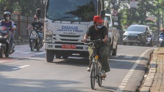 Viral Polisi Berpesan ke Pesepeda Langgar Aturan: Kamu Sehat Kita Jantungan