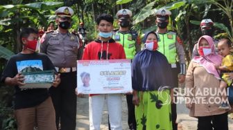 Hari Bhayangkara: Polisi Prank Pemuda di Sukabumi, Dituduh Curi Sepatu