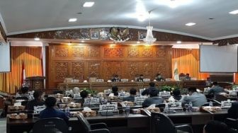 Bupati hingga Sekda Tak Hadir, Rapat Paripurna DPRD Ditunda