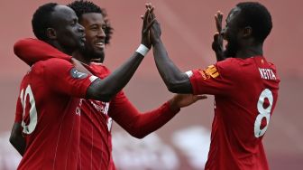 Mane dan Curtis Jones Masuk Papan Skor, Liverpool Tekuk Villa di Anfield