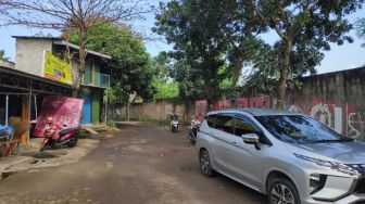 Polisi Periksa Cairan Berbau yang Disiramkan ke Caddy Golf Cantik